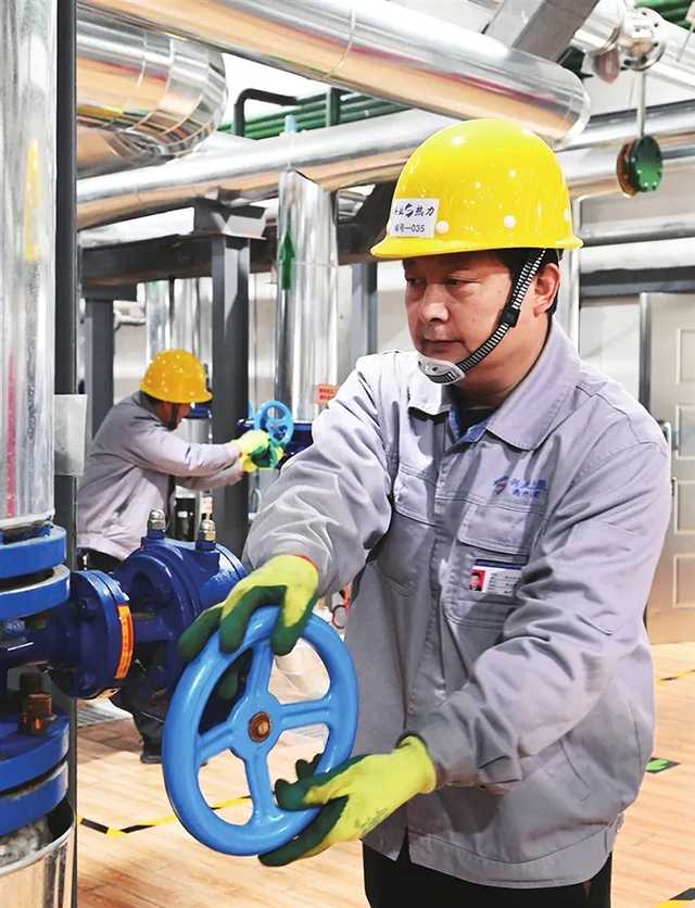 市熱力公司提醒！供暖將至，請市民做好準備 